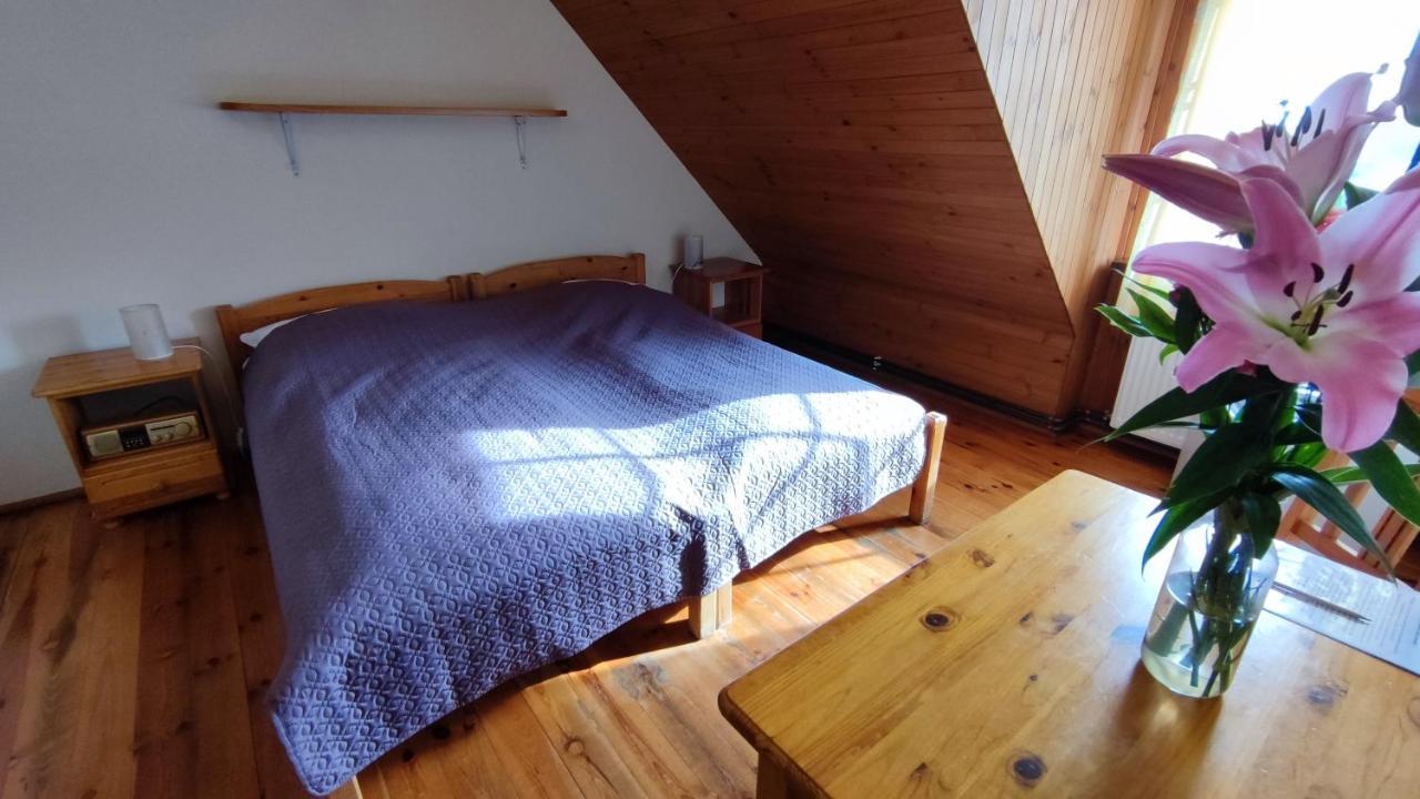 Folwark Luknajno Nad Jeziorem Sniardwy Gospoda Dziedzictwo Kulinarne Warmia-Mazury Mikołajki Exteriör bild