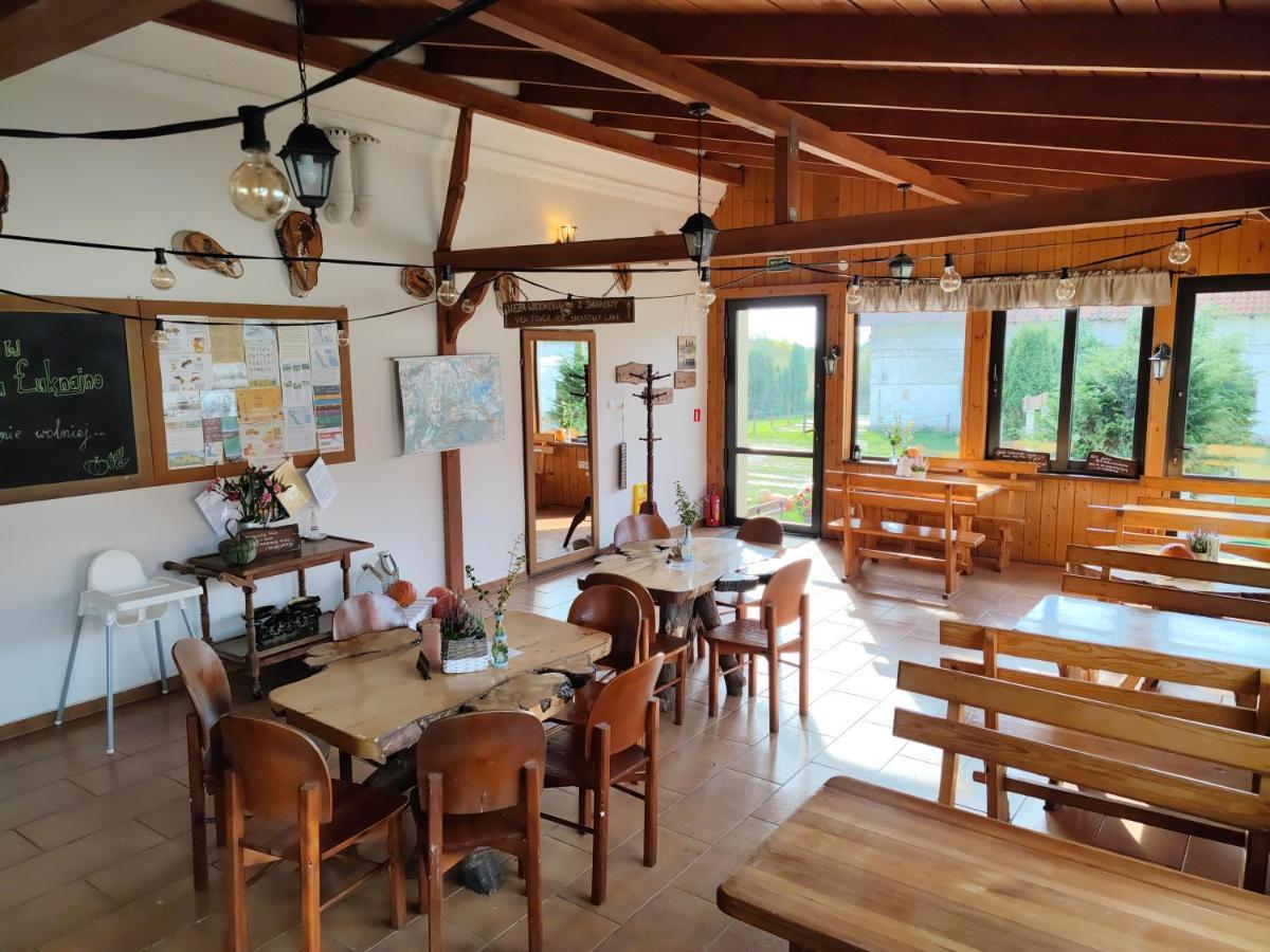 Folwark Luknajno Nad Jeziorem Sniardwy Gospoda Dziedzictwo Kulinarne Warmia-Mazury Mikołajki Exteriör bild