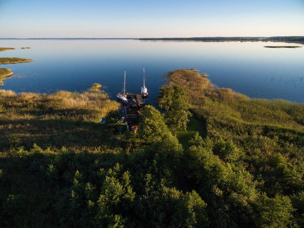 Folwark Luknajno Nad Jeziorem Sniardwy Gospoda Dziedzictwo Kulinarne Warmia-Mazury Mikołajki Exteriör bild