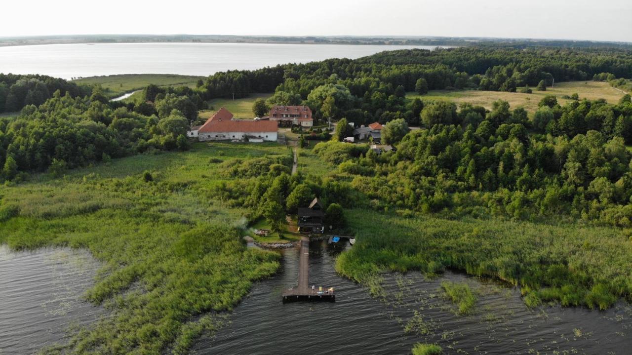 Folwark Luknajno Nad Jeziorem Sniardwy Gospoda Dziedzictwo Kulinarne Warmia-Mazury Mikołajki Exteriör bild
